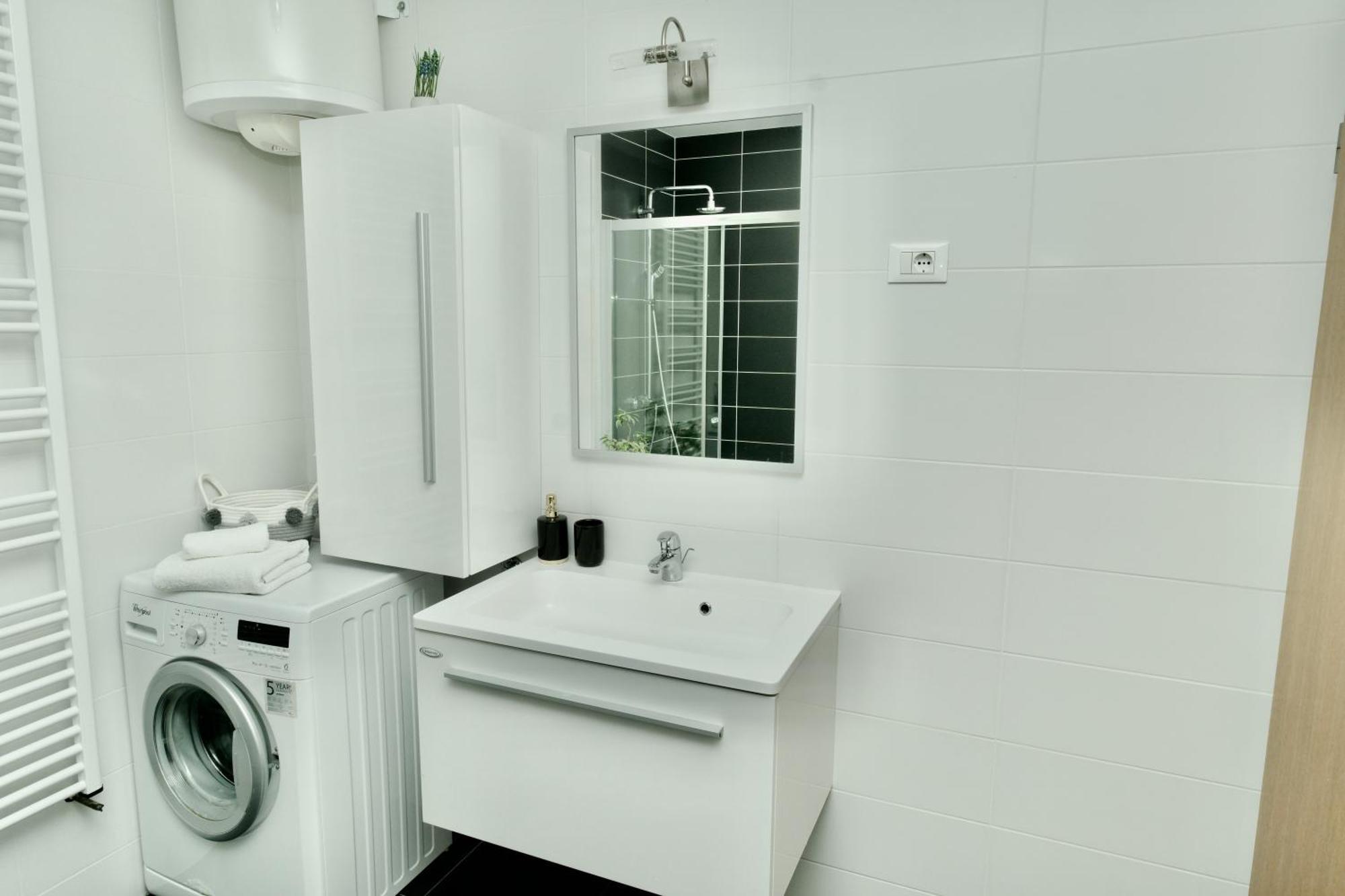 Apartment Lana Bristivica Экстерьер фото